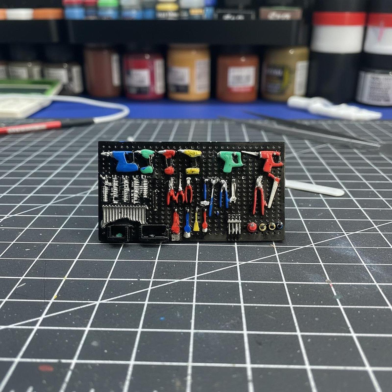Modelo de Oficina de Reparo Au - Auto Repair Shop Layout avaliação e preço